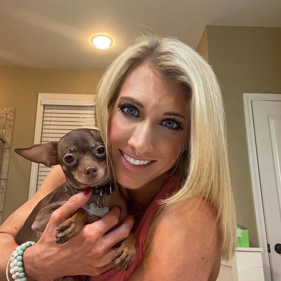 Meet your Posher, Jessyka - Picture 1 of 1